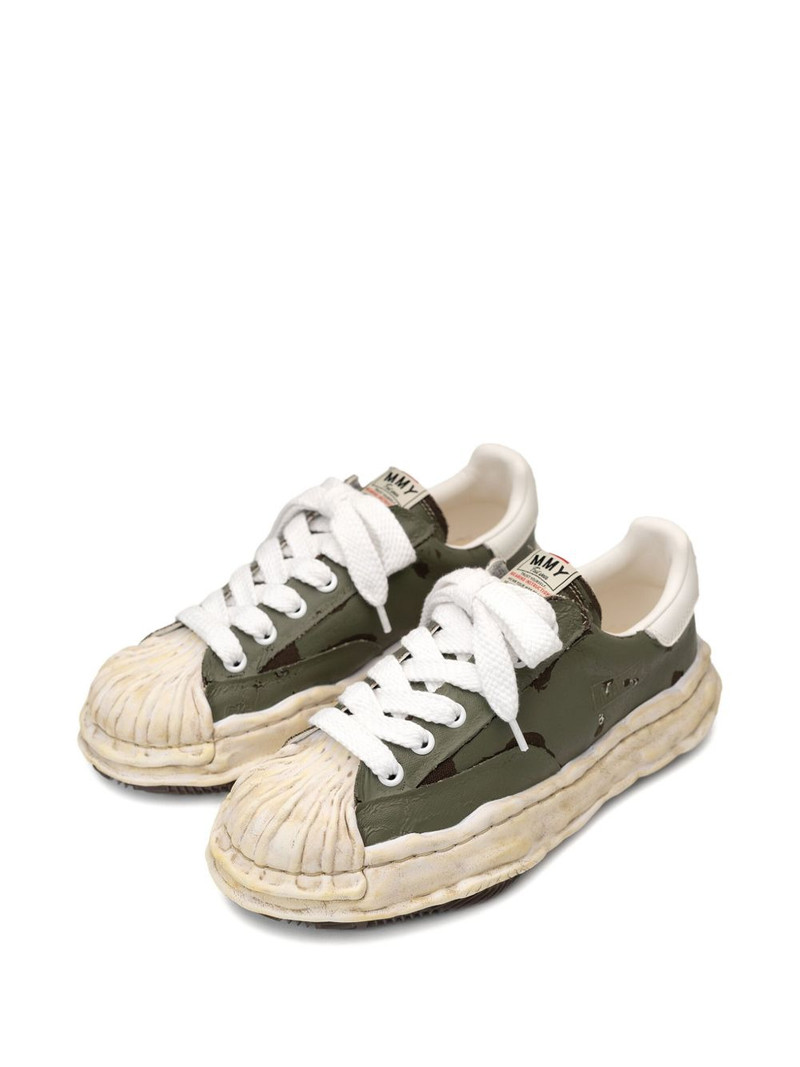 Maison MIHARAYASUHIRO Blakey torn-film low-top sneaker outlook