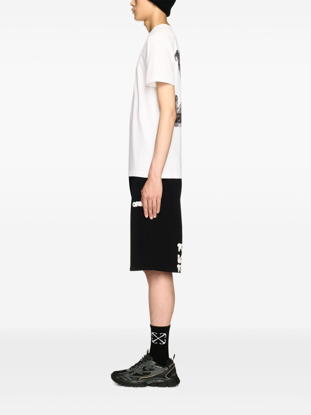 'SPRAY ARROW' T-SHIRT - 4