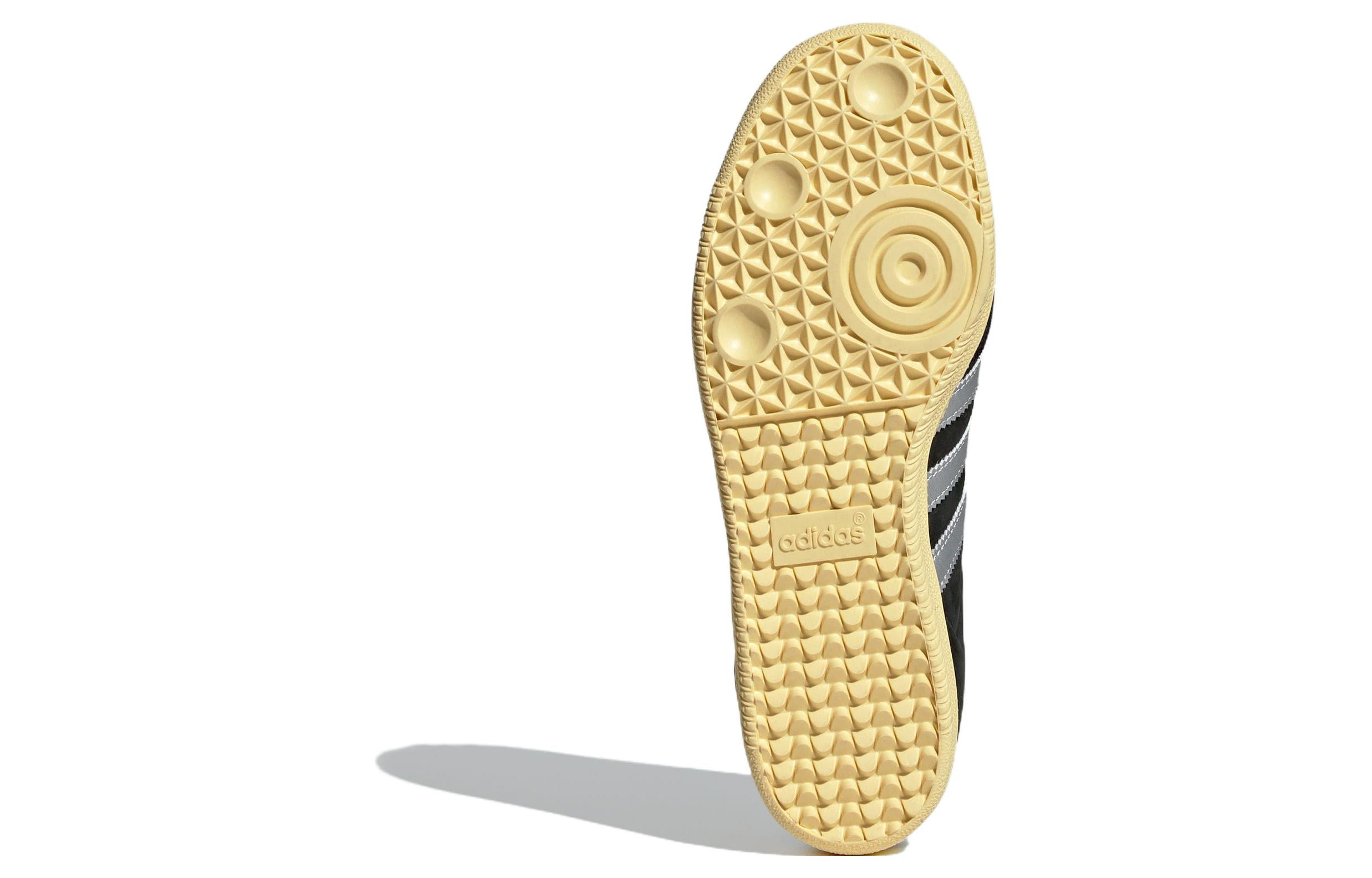 (WMNS) adidas originals Samba OG 'Black Matte Silver' IE8128 - 6