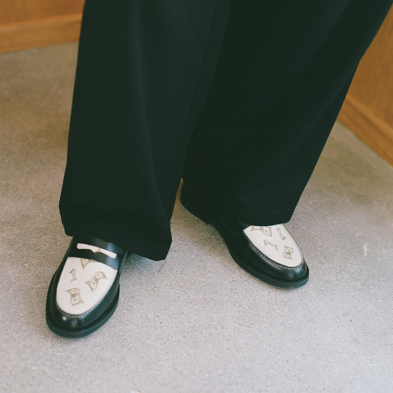 Wilde Dollar Bills Penny Loafer - Men's 7