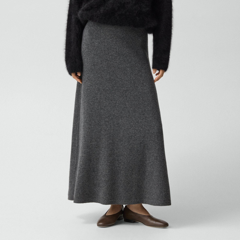 Knit Pull-On Skirt in Astor Wool 5