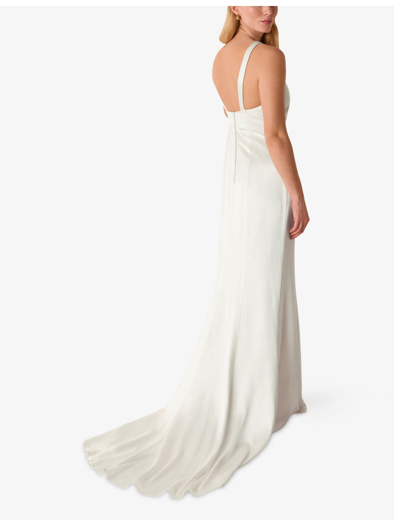 Lina low-back satin wedding dress 4