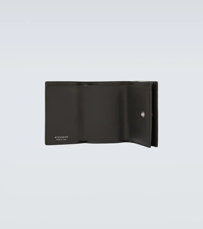 Givenchy Compact leather wallet outlook