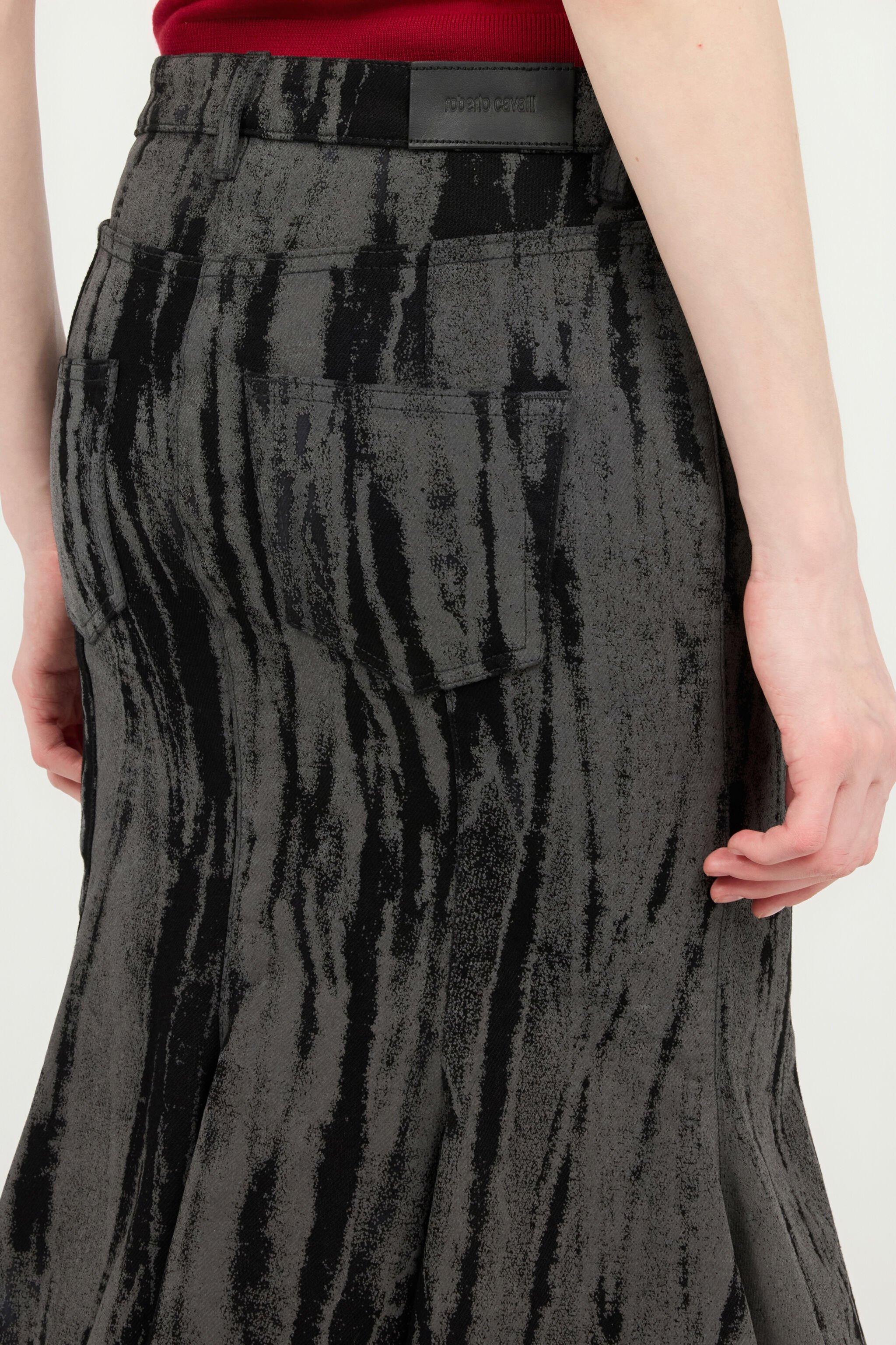 Black Denim Skirt With A Streak Effect - 7