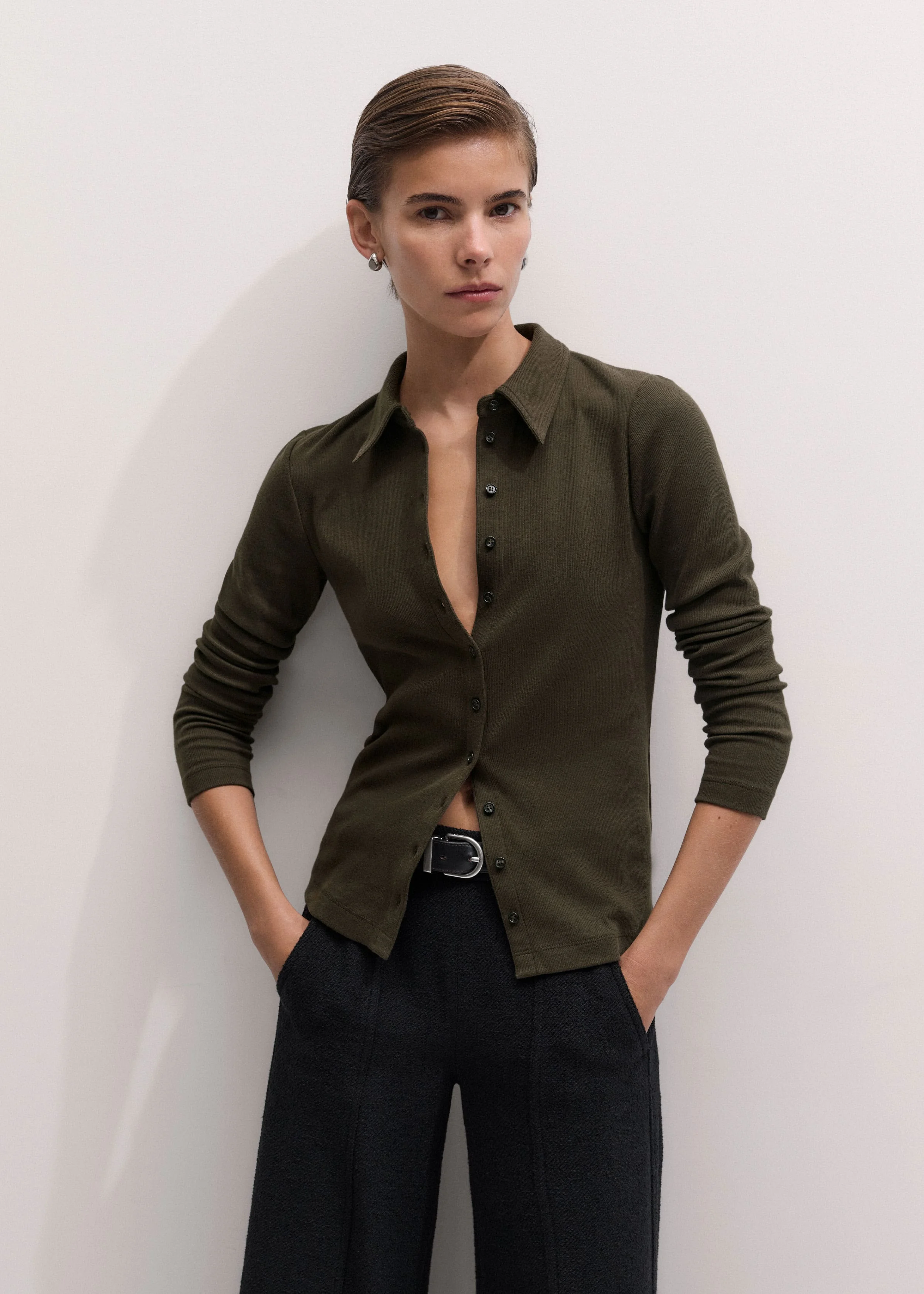 Perfect Basic Shirt - 1