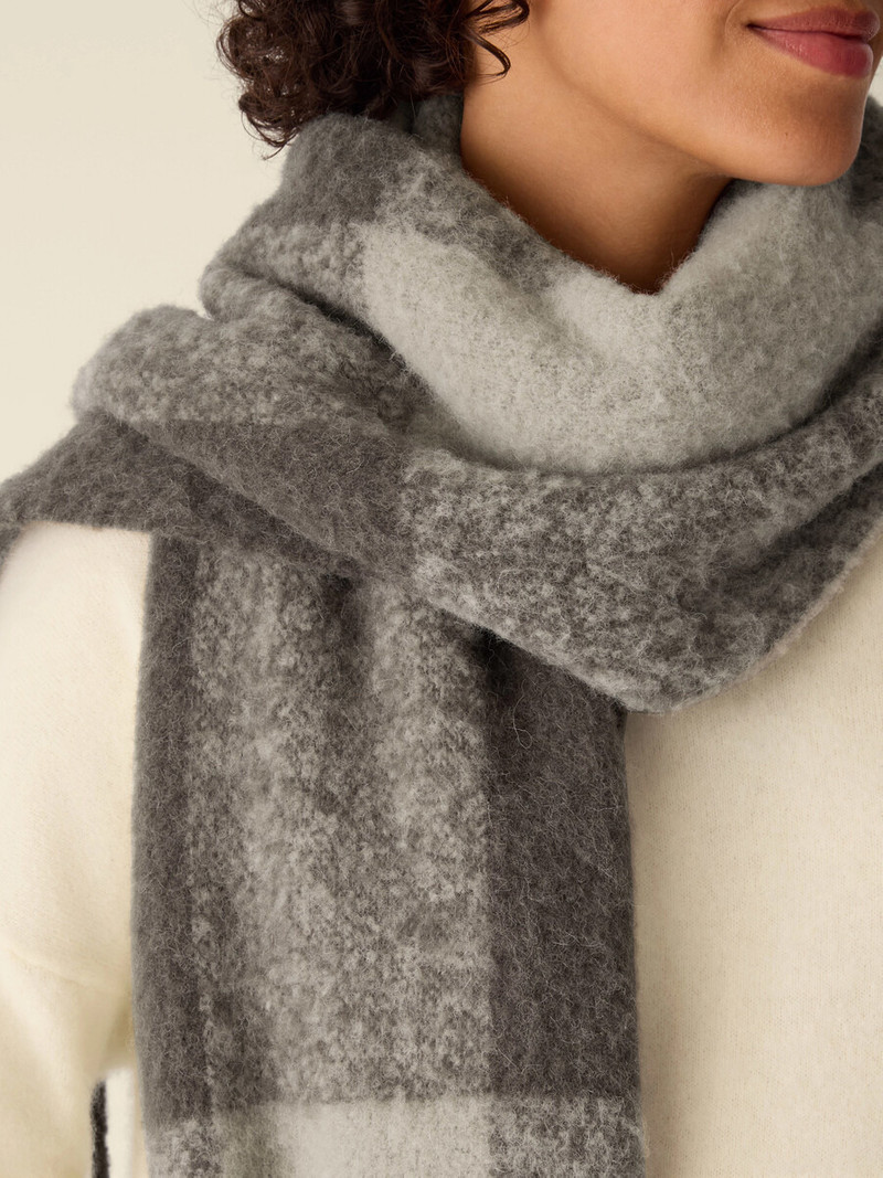 Boucle Cloud Scarf 4