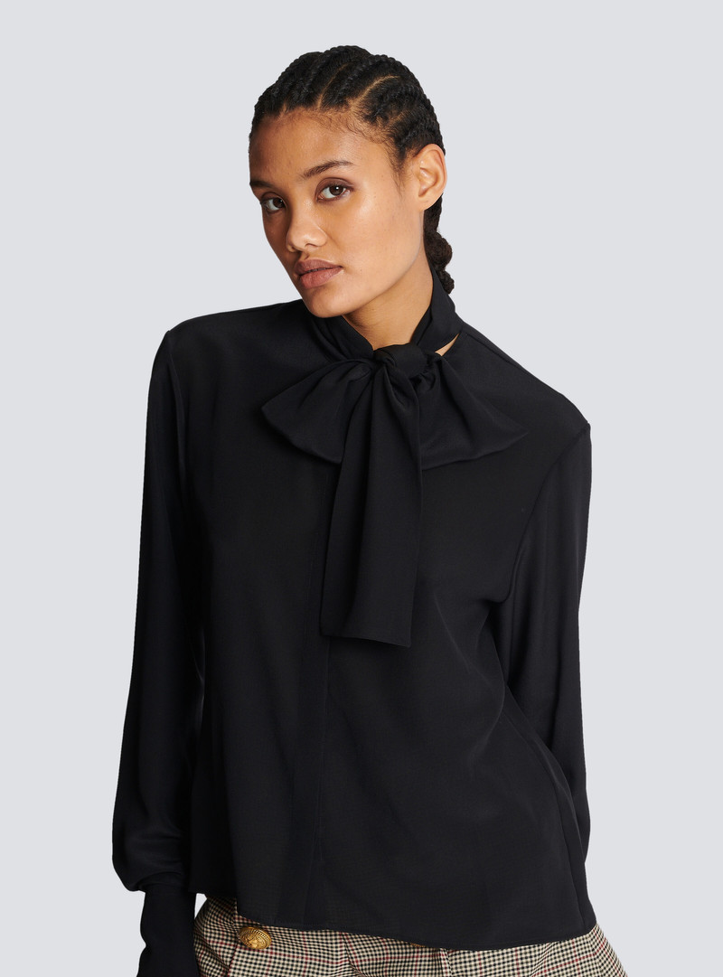 Crepe shirt with bow collar 7
