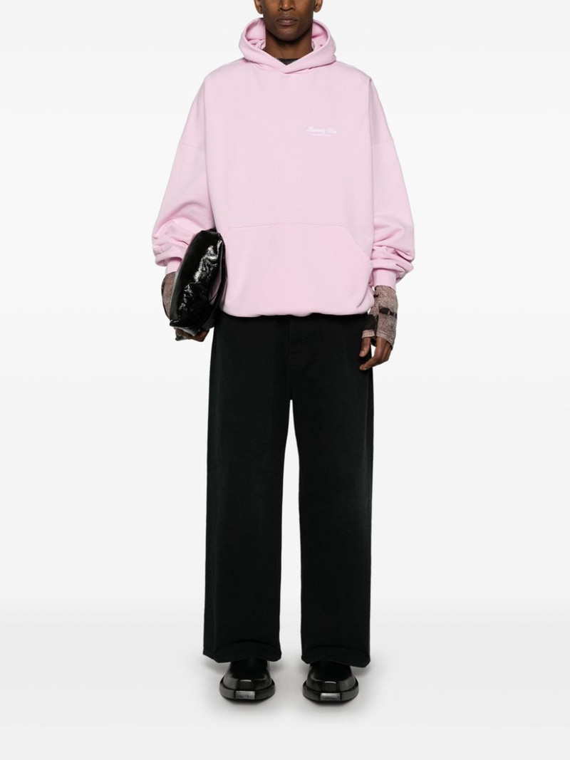 distressed loose jeans 3