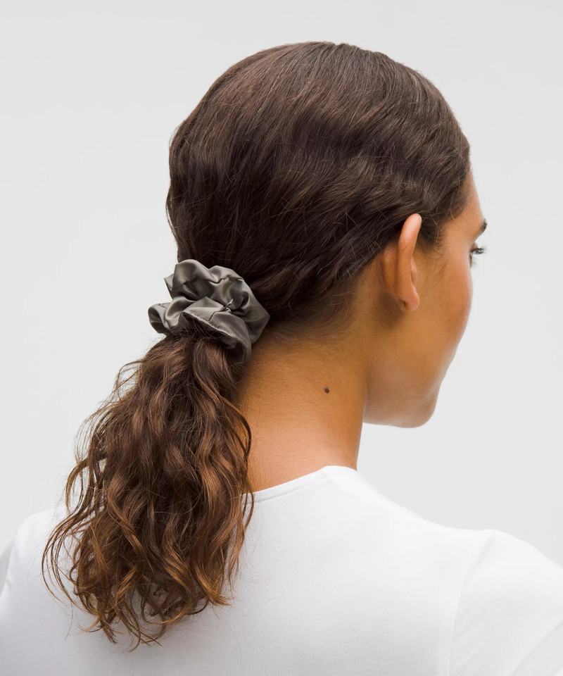 lululemon Uplifting Scrunchies Satin *3 Pack outlook
