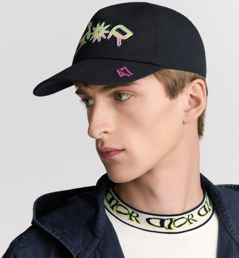 Dior DIOR AND LEWIS HAMILTON Cap outlook