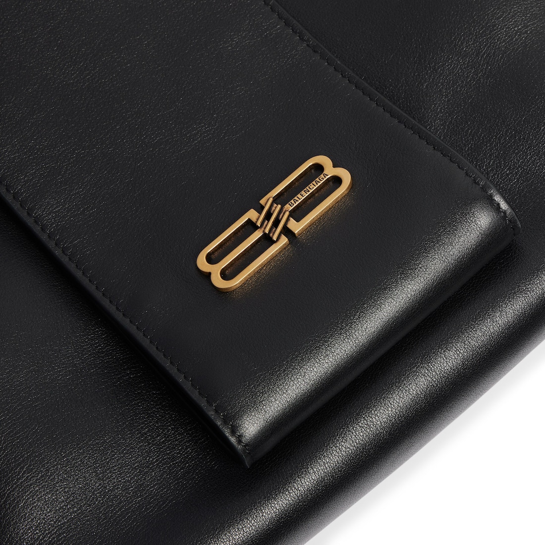Women's Handsfree Bag Medium With Handle in Black - 7
