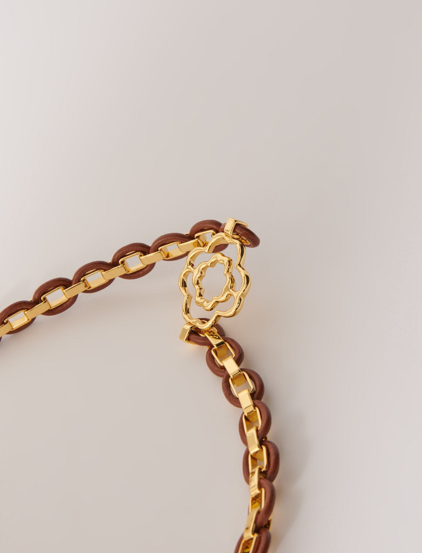 Leather belt with links - 3