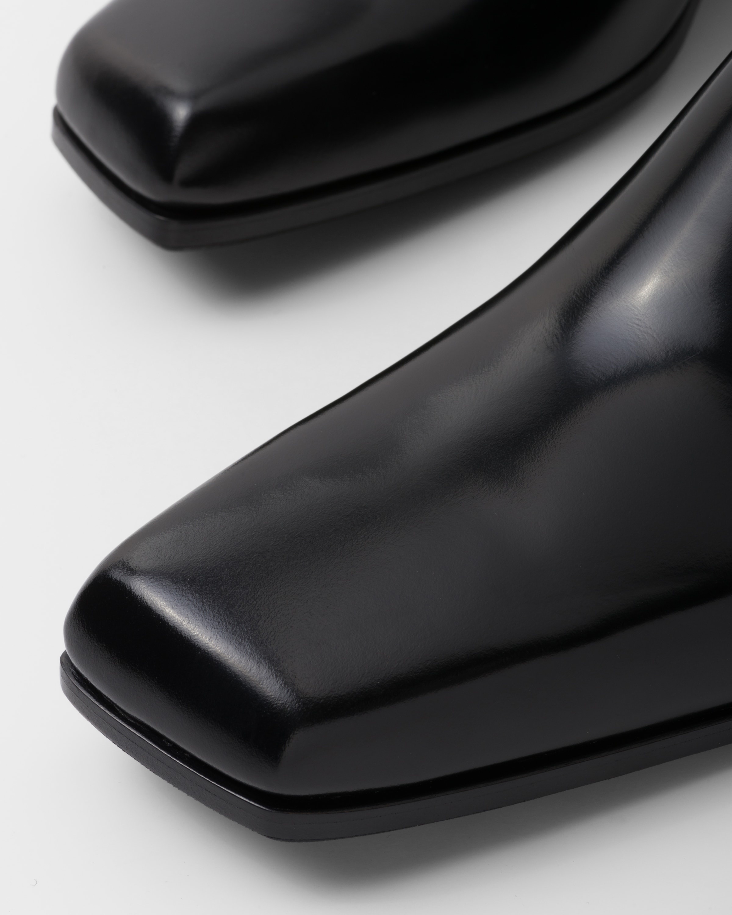 Brushed leather Chelsea boots - 6