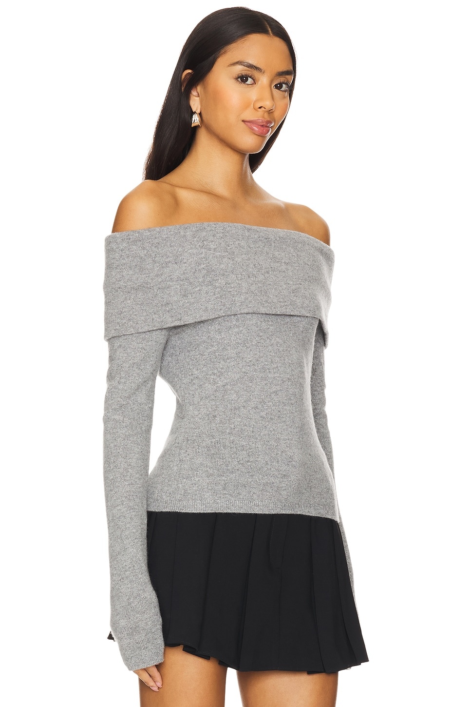 Coretta Off Shoulder Pullover - 2