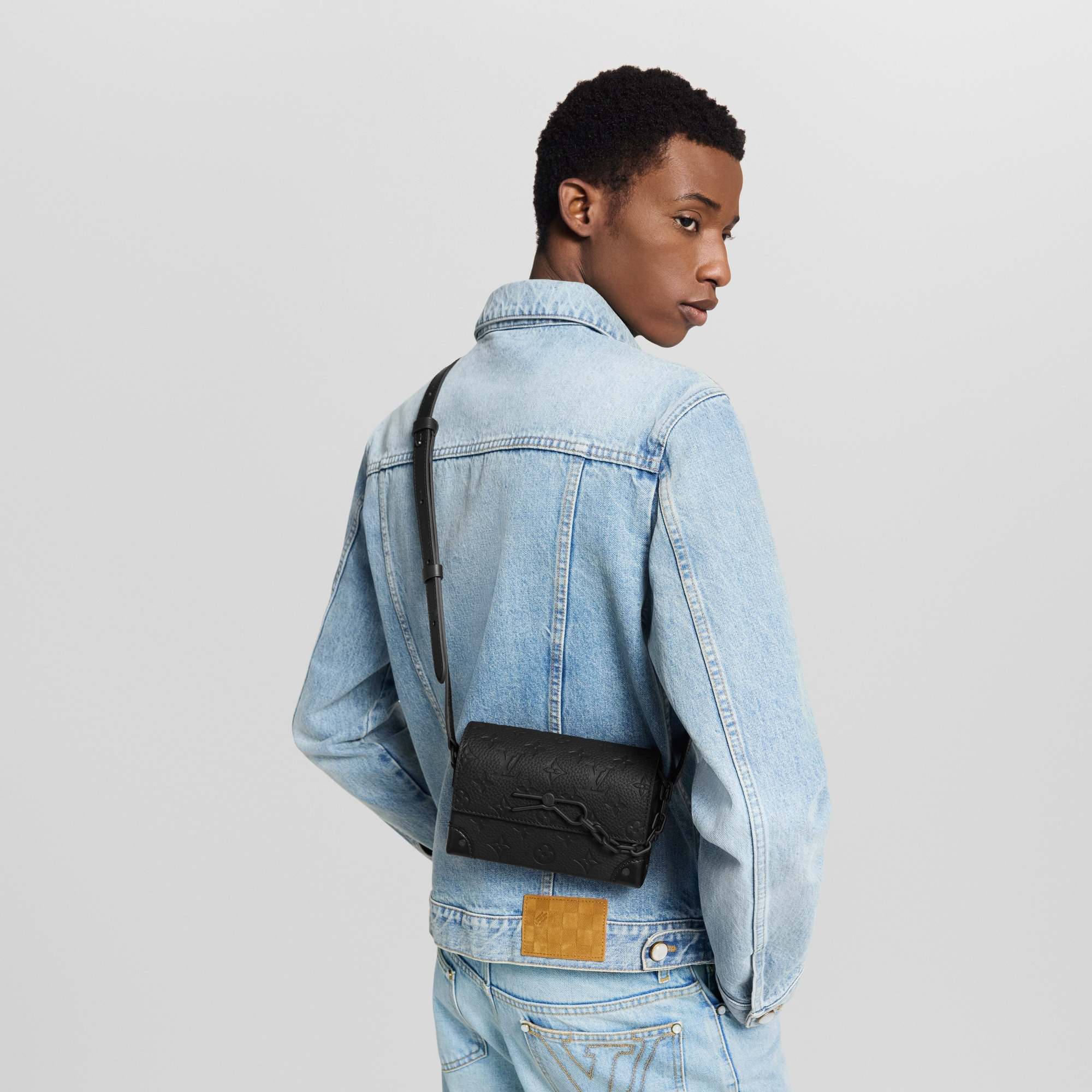 Steamer Wearable Wallet - 8