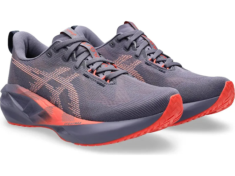 ASICS Novablast 5 - 9