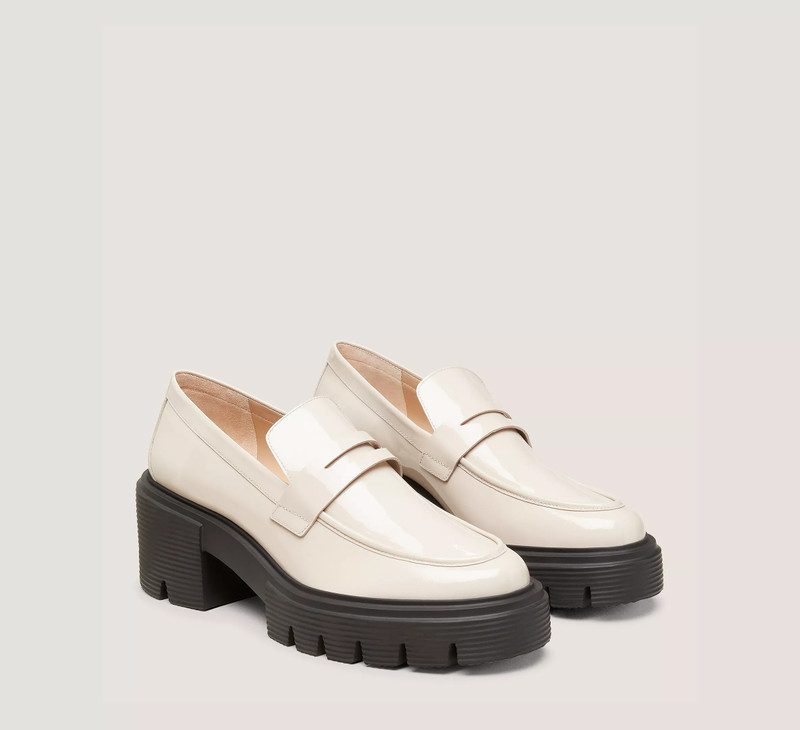 Stuart Weitzman SOHO LOAFER outlook