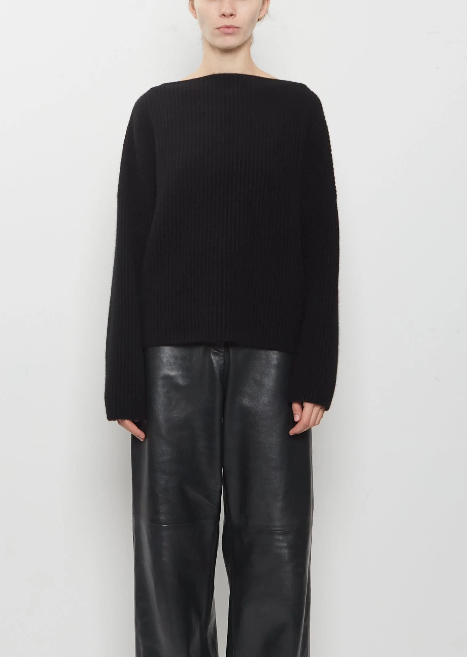 Cashmere Ribbed Batwinged Boatneck Sweater - 1