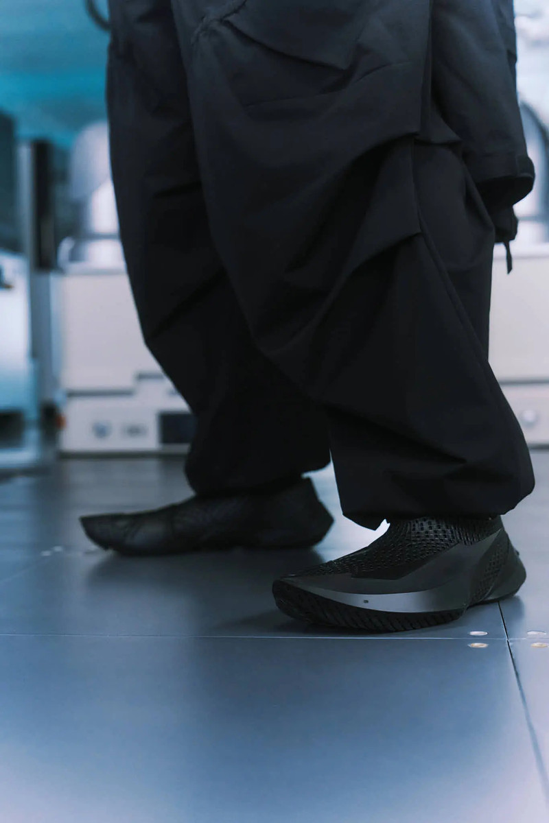 DAO1-JUN Aliveform x Acronym® The Blade 8