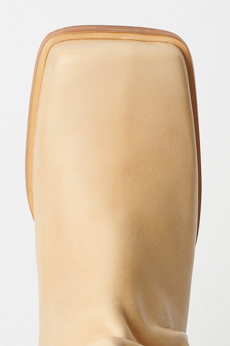Our Legacy Blunt Boot Natural Tan Leather outlook