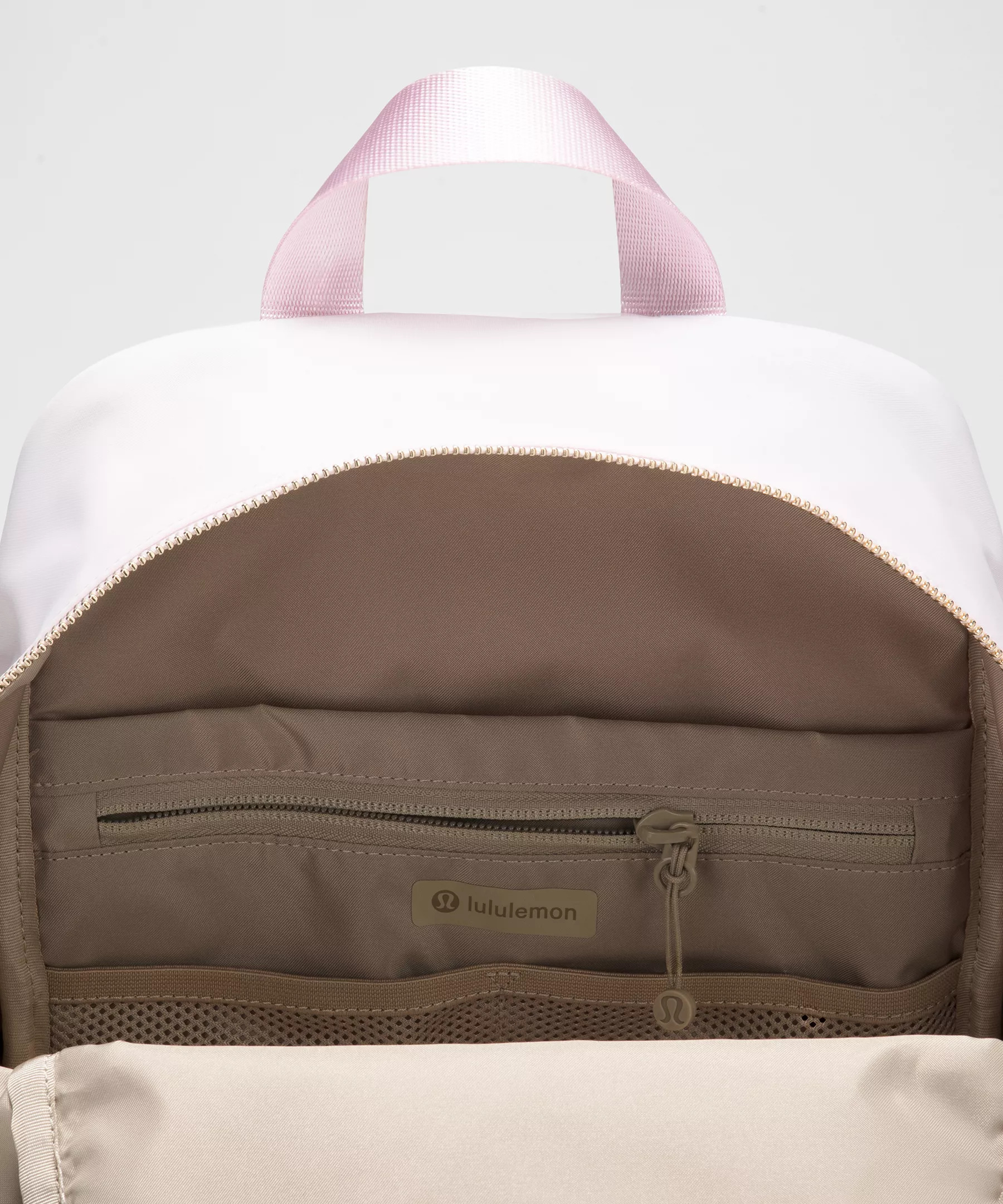 Everywhere Backpack Small 11.5L *Metal Hardware - 5