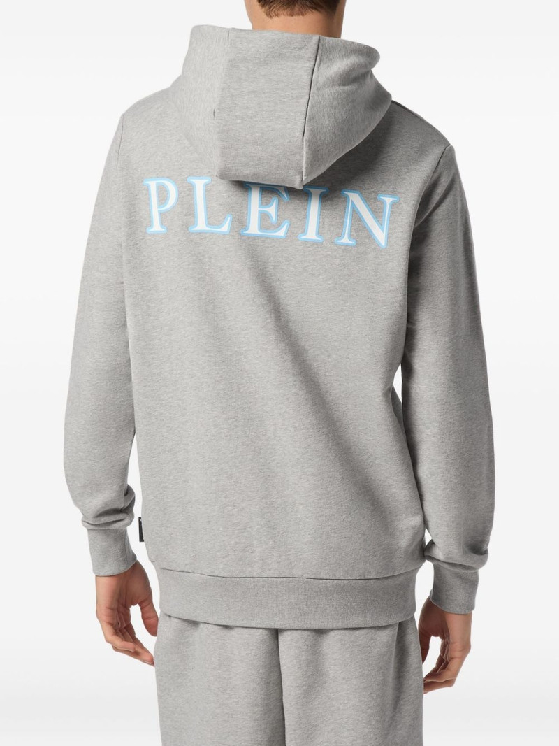 zip-up hoodie 4