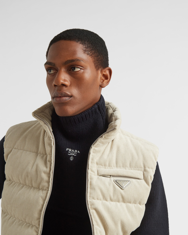 Prada Cashmere dickey outlook