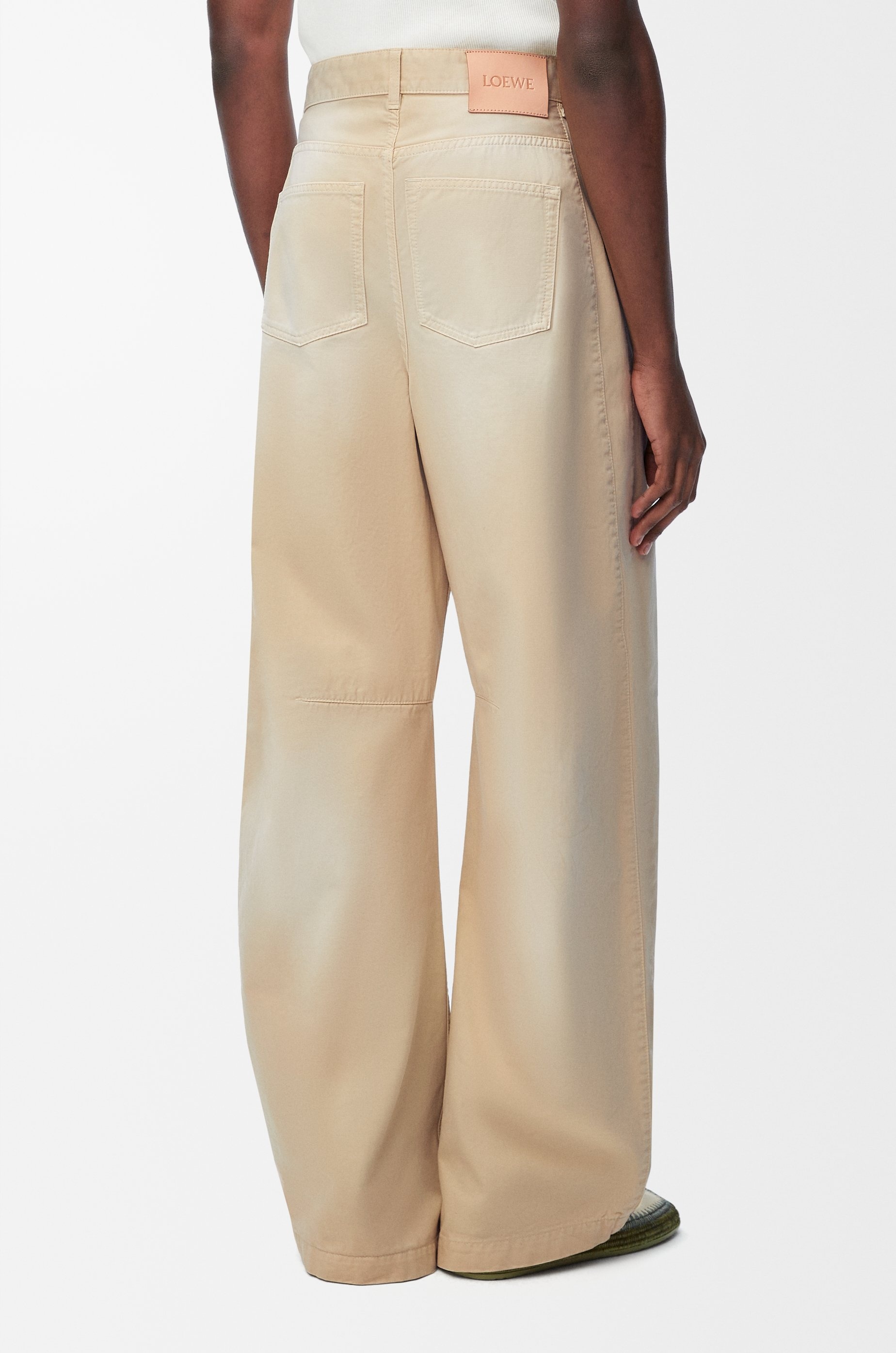 Barrel trousers in cotton - 4
