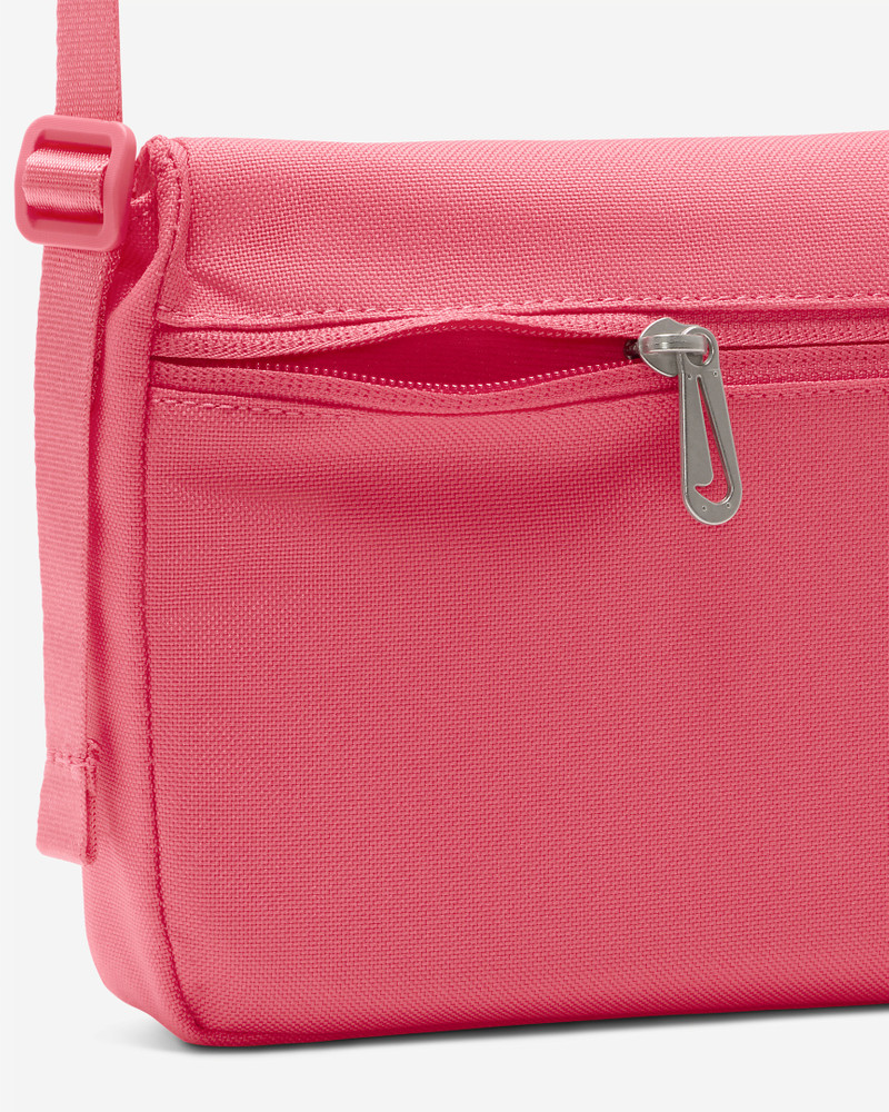 Nike Sportswear Women's Futura 365 Crossbody Bag (3L) 7