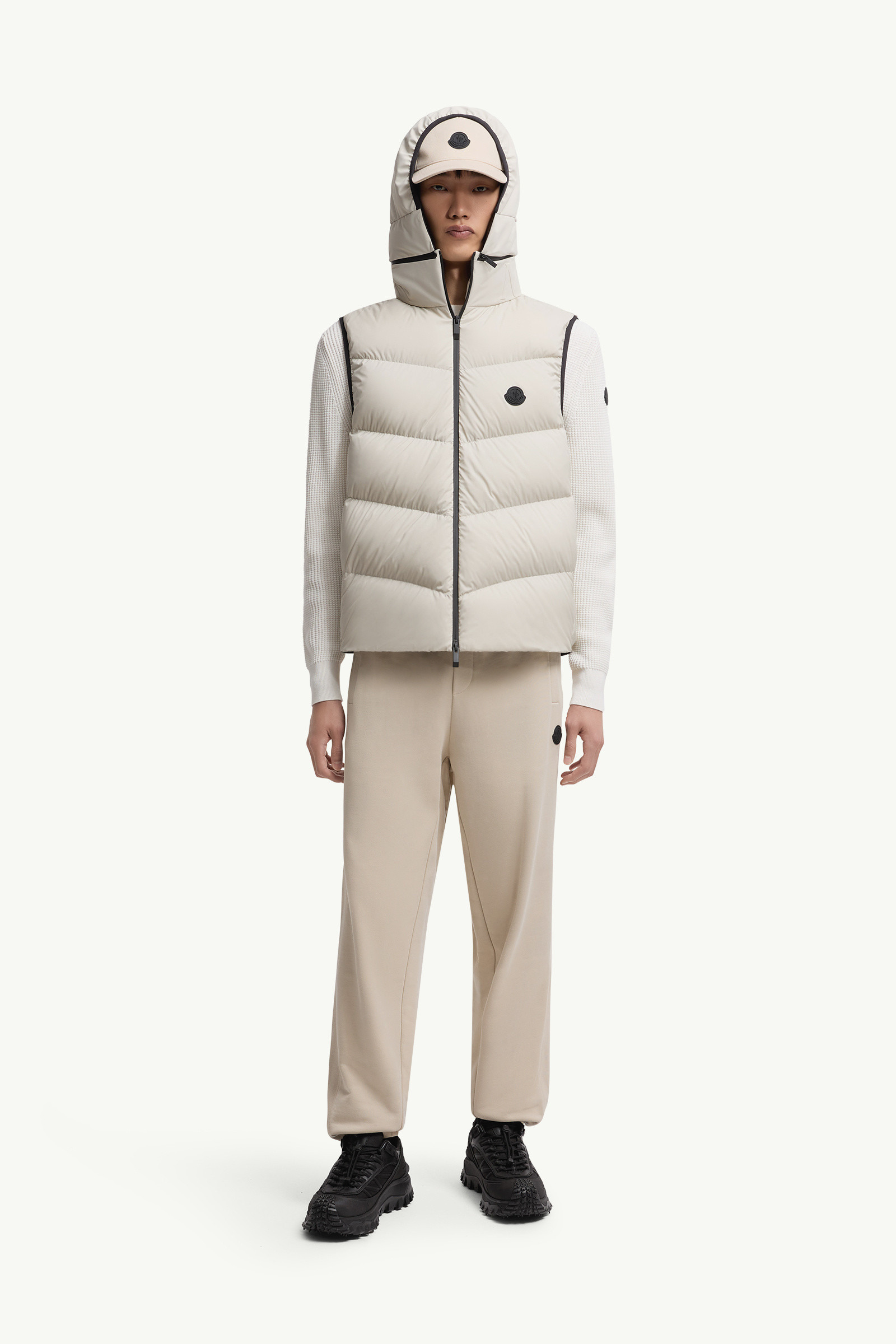 Guersac Diagonal-Quilted Hooded Down Vest - 2