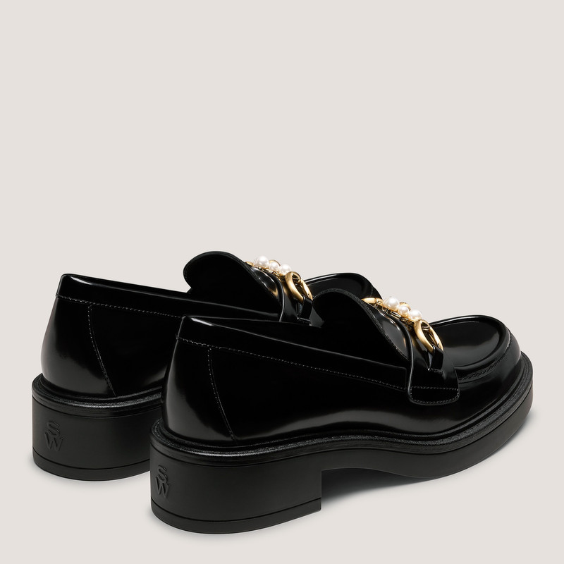 Stuart Weitzman SOCHARMING LOAFER outlook