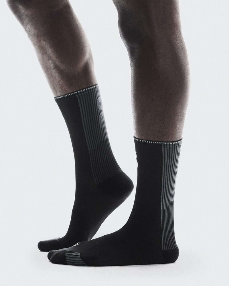 On Performance Run Sock High outlook