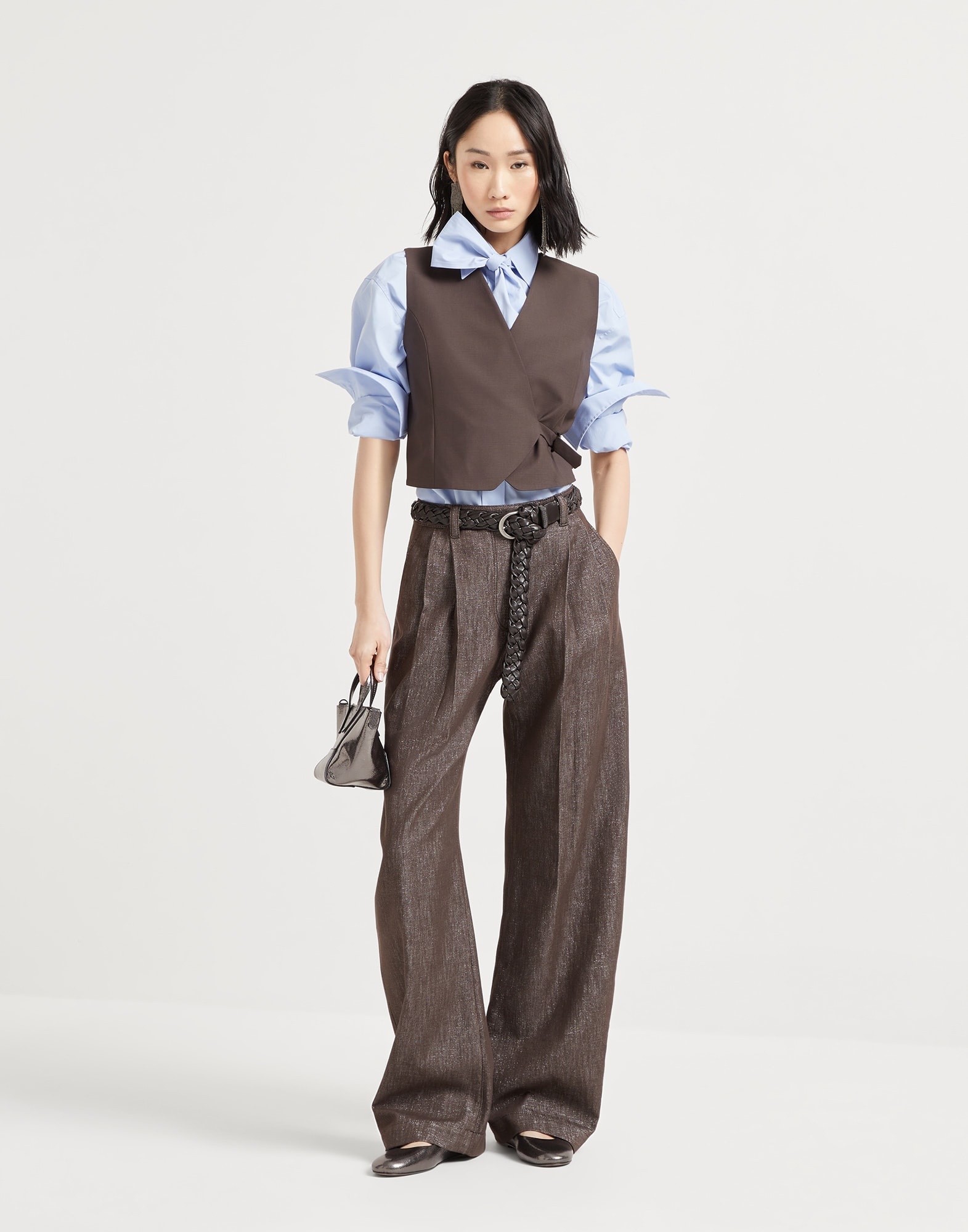 Cotton poplin pussybow shirt with shiny flap detail - 5
