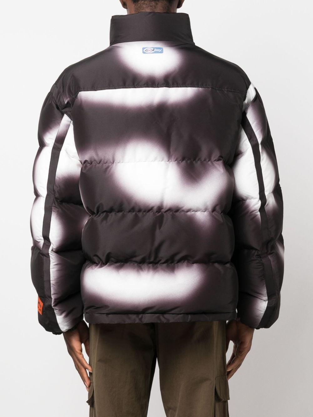 blurred puffer jacket - 4