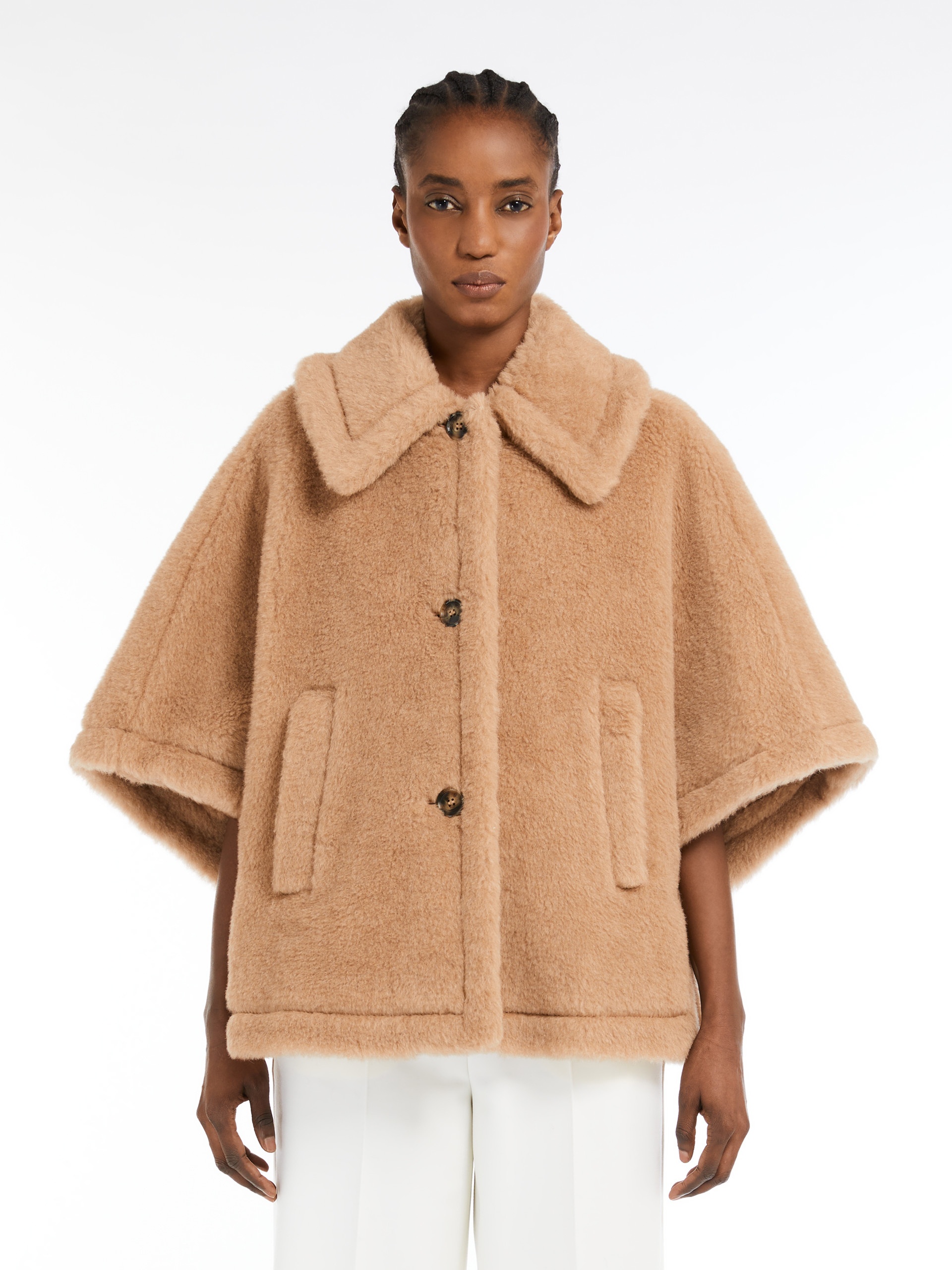 TENEBRE4 Teddy fabric cape - 3