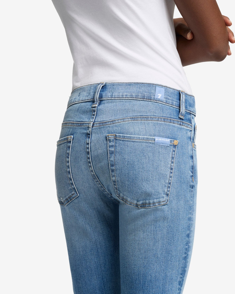 Slim Illusion Bootcut in Pine 4