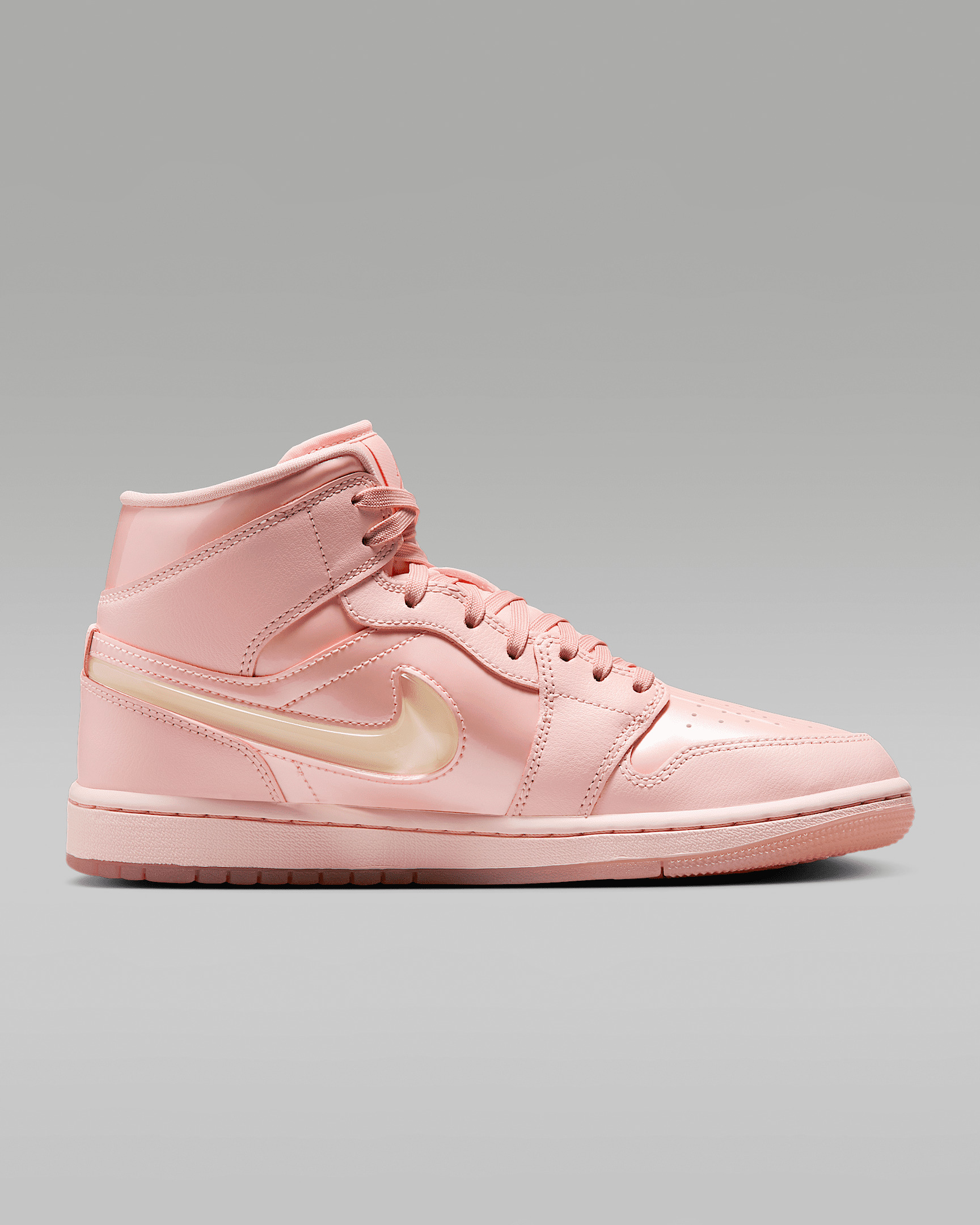 Air Jordan 1 Mid SE Women's Shoes - 3