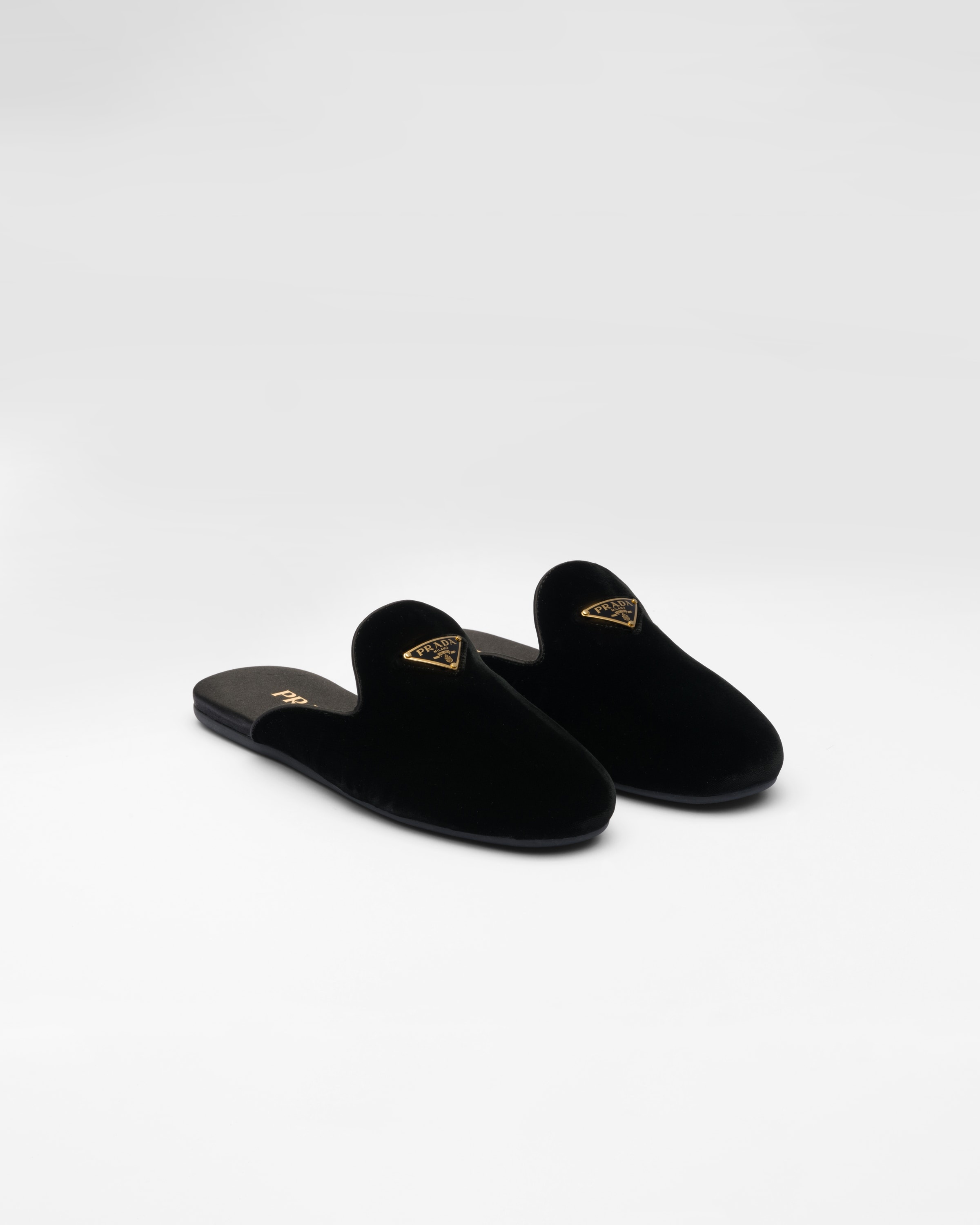 Velvet slippers - 1
