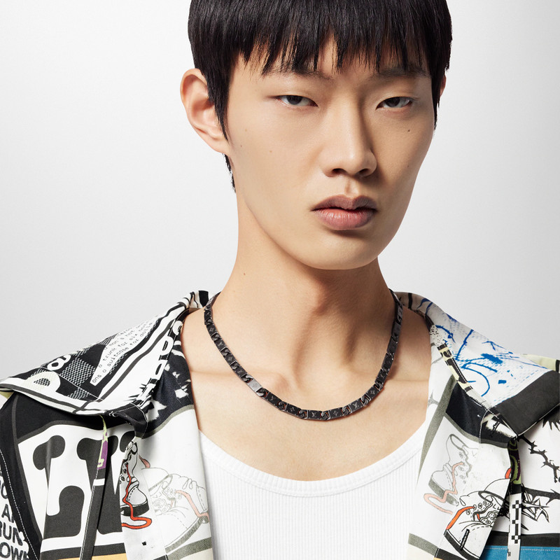 Monogram Tied Up Necklace 3