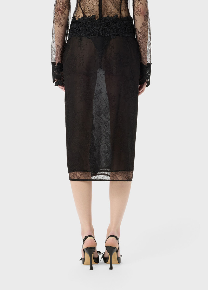 CHANTILLY LACE SKIRT WITH MACRAMÉ 3