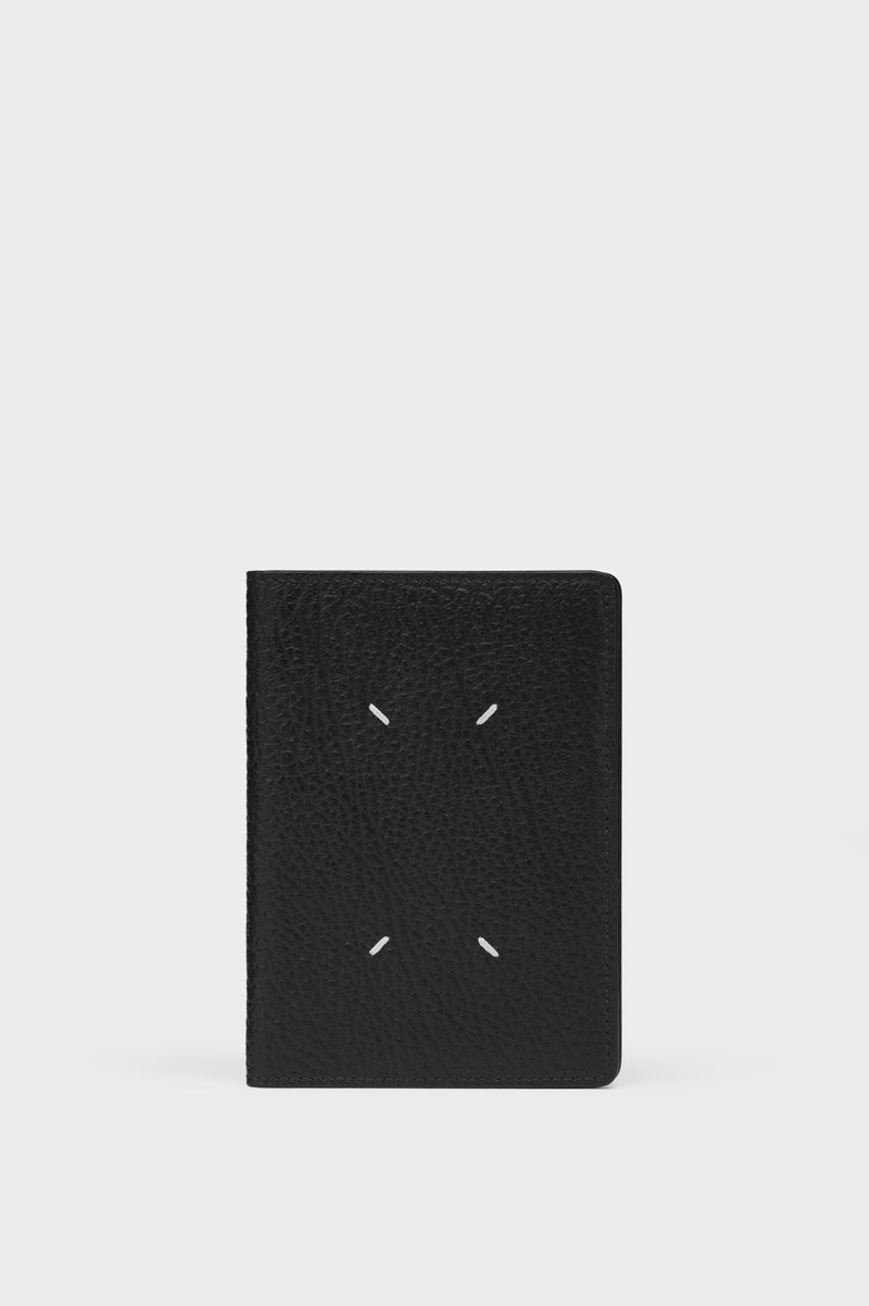 Four stitches document holder 1