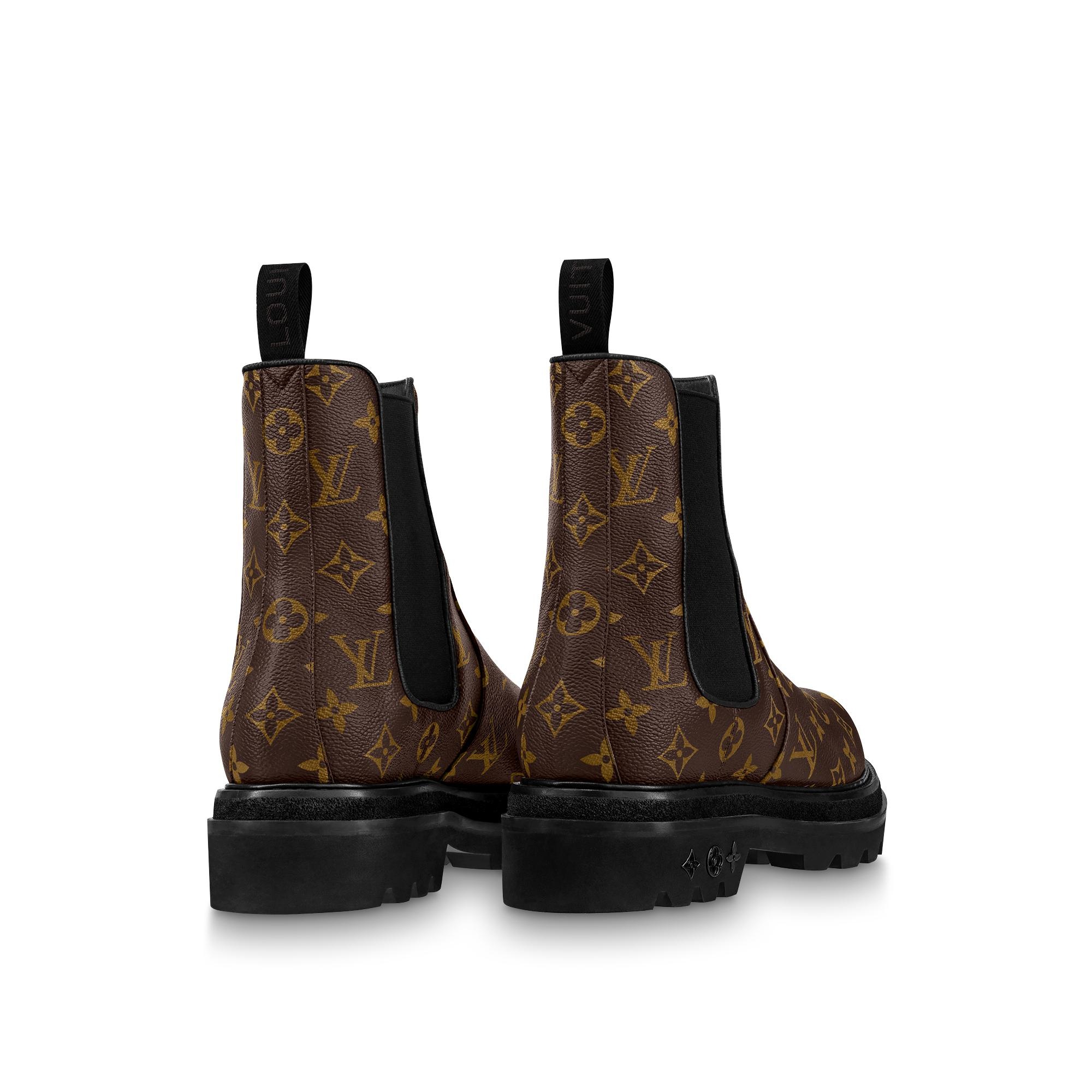 LV Black Ice Chelsea Boot - 4