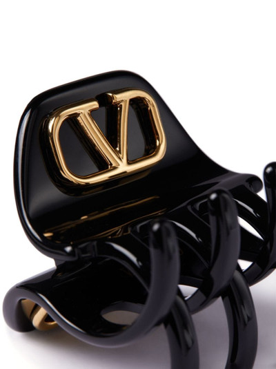 Valentino Vlogo high-shine hair clip outlook