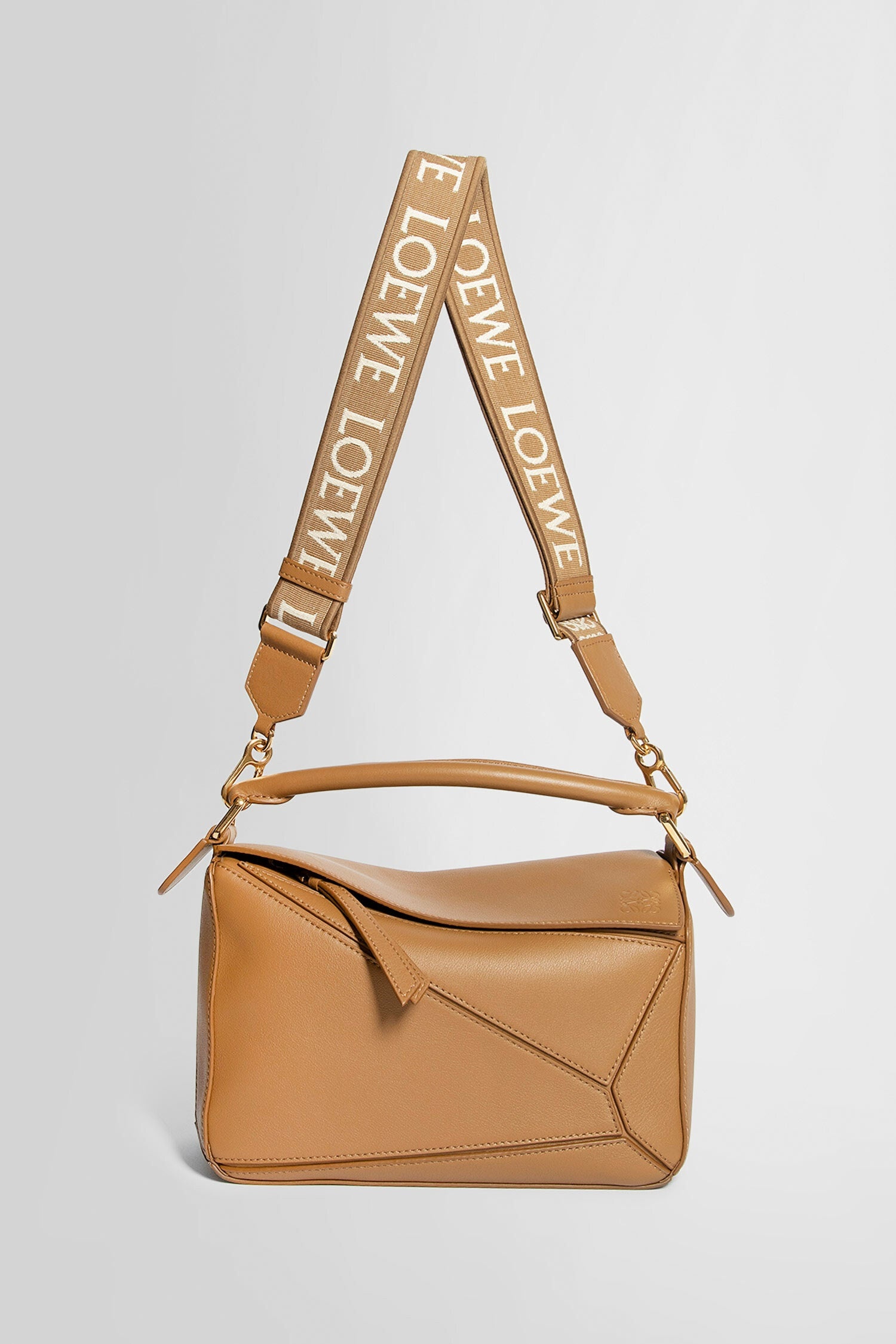 LOEWE WOMAN BEIGE SHOULDER BAGS - 5