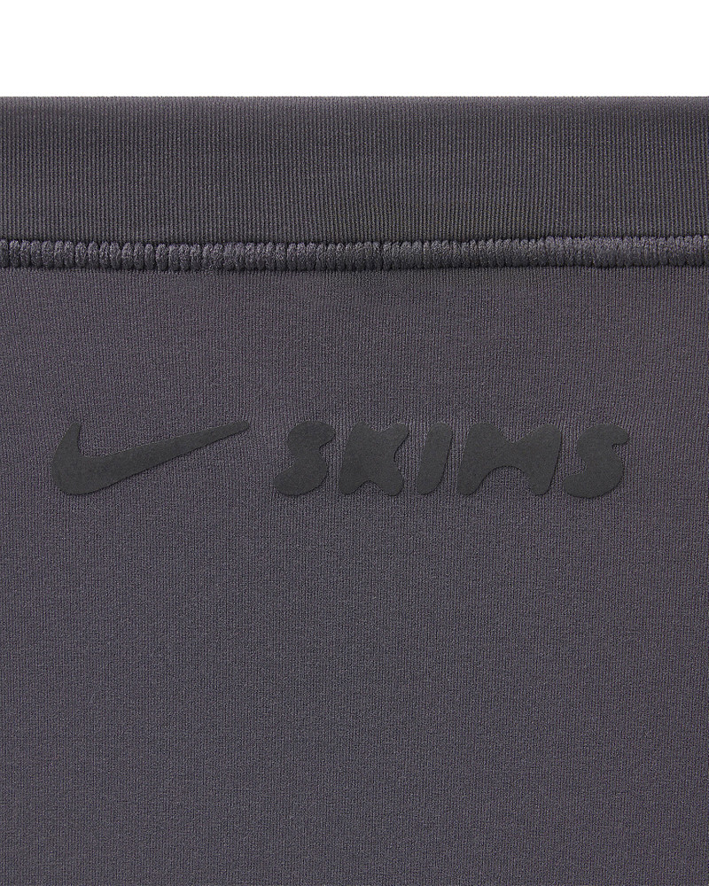 NikeSKIMS Weightless Layers Women's Long-Sleeve Wrap Top 7