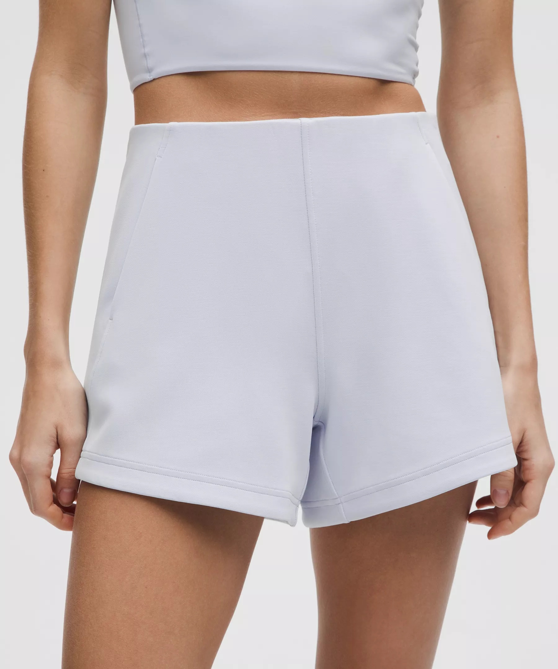 Softstreme Kick-Flare Mid-Rise Short 4" - 4
