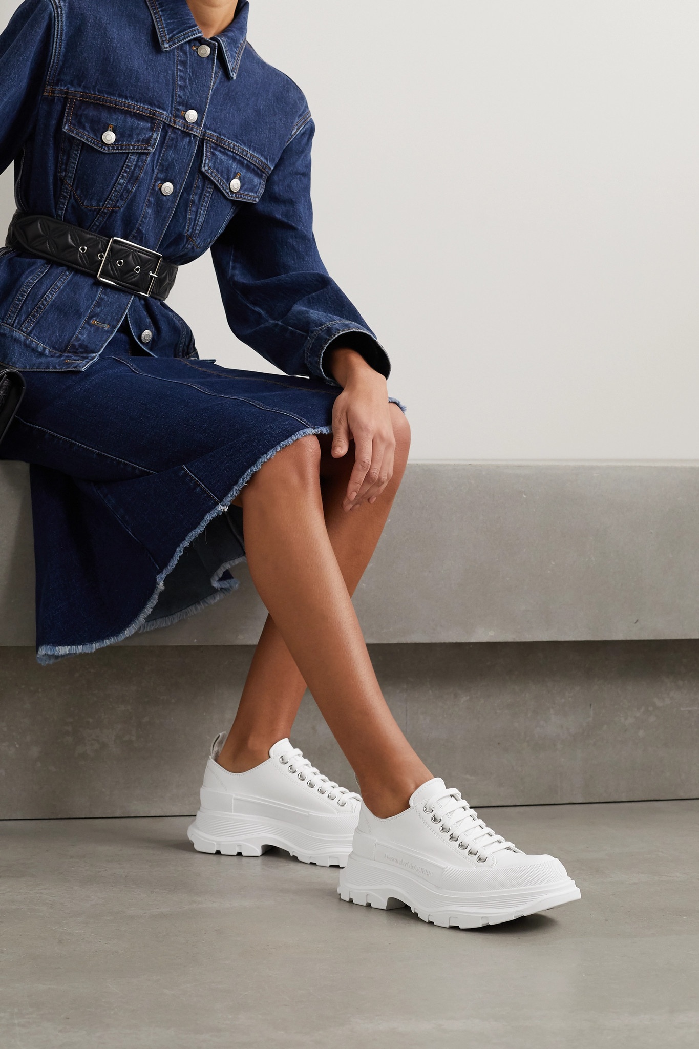 Leather exaggerated-sole sneakers - 2