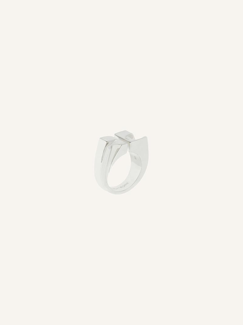 SIGNET RING AC 3