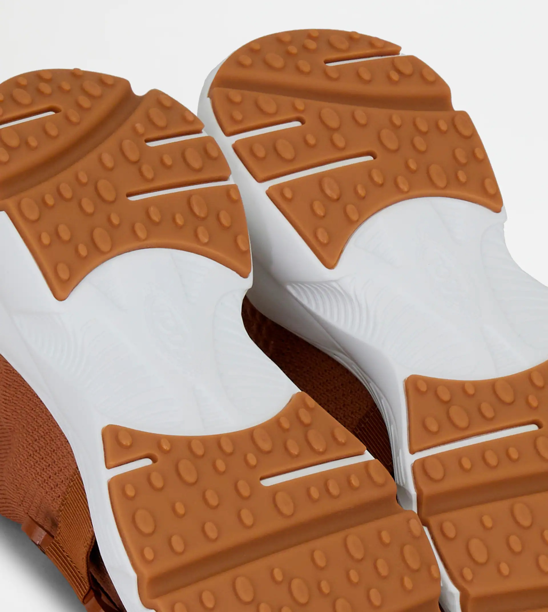 KATE SNEAKERS IN TECHNICAL FABRIC - BROWN - 6