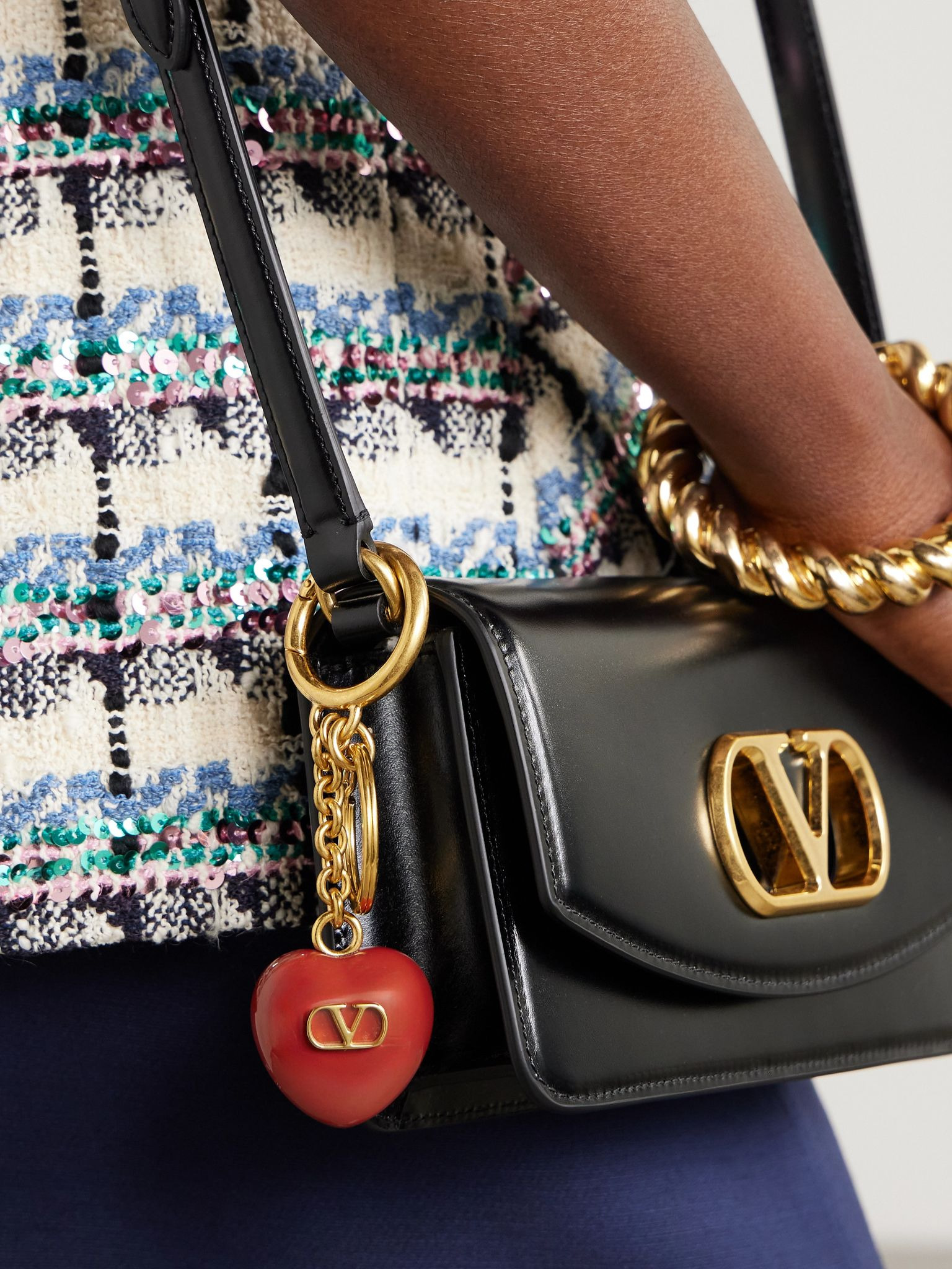 VLogo Signature gold-tone and enamel bag charm Red - 2